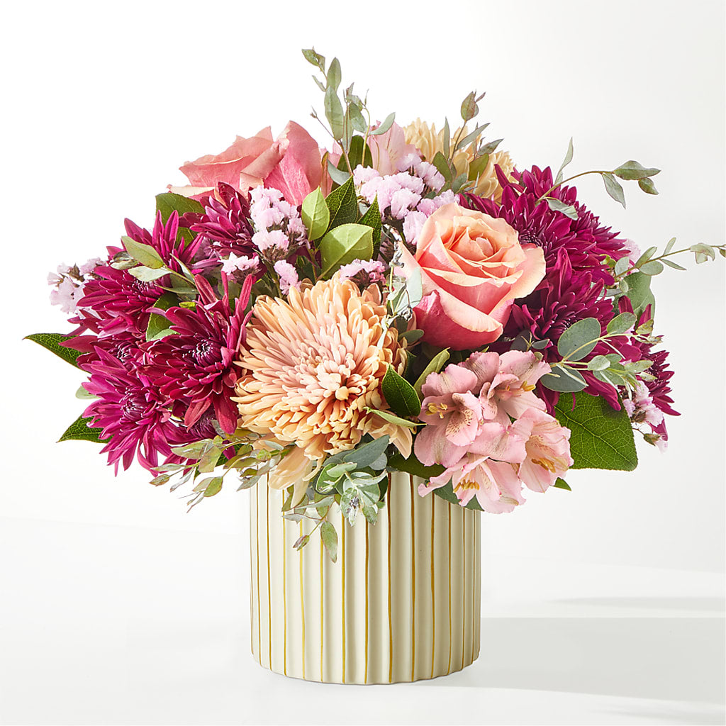 Berry Cobbler Bouquet with Ivory Vase – Enid Floral And Gifts, Enid OK