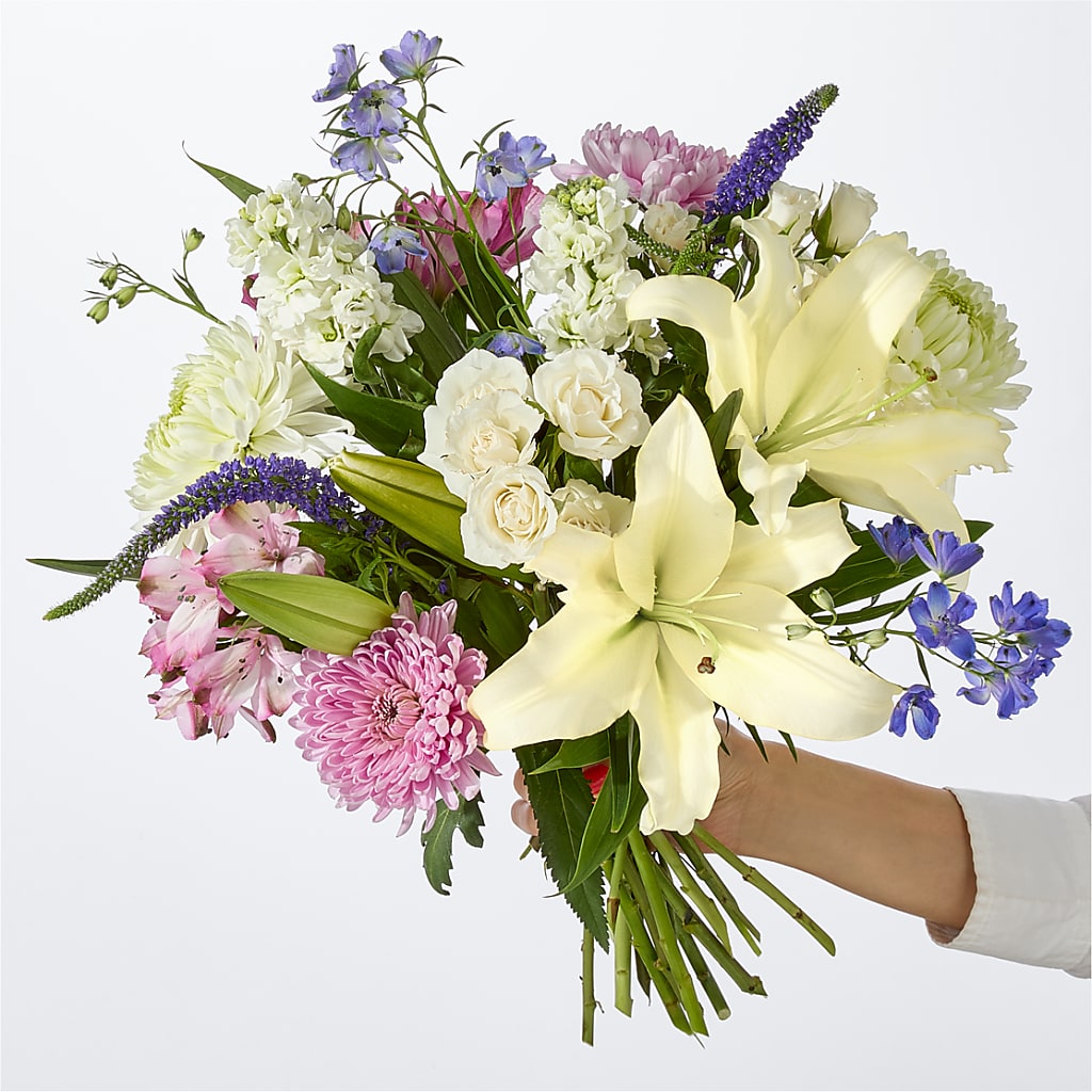 Winter Celebration Bouquet –  Enid Floral And Gifts, Enid OK