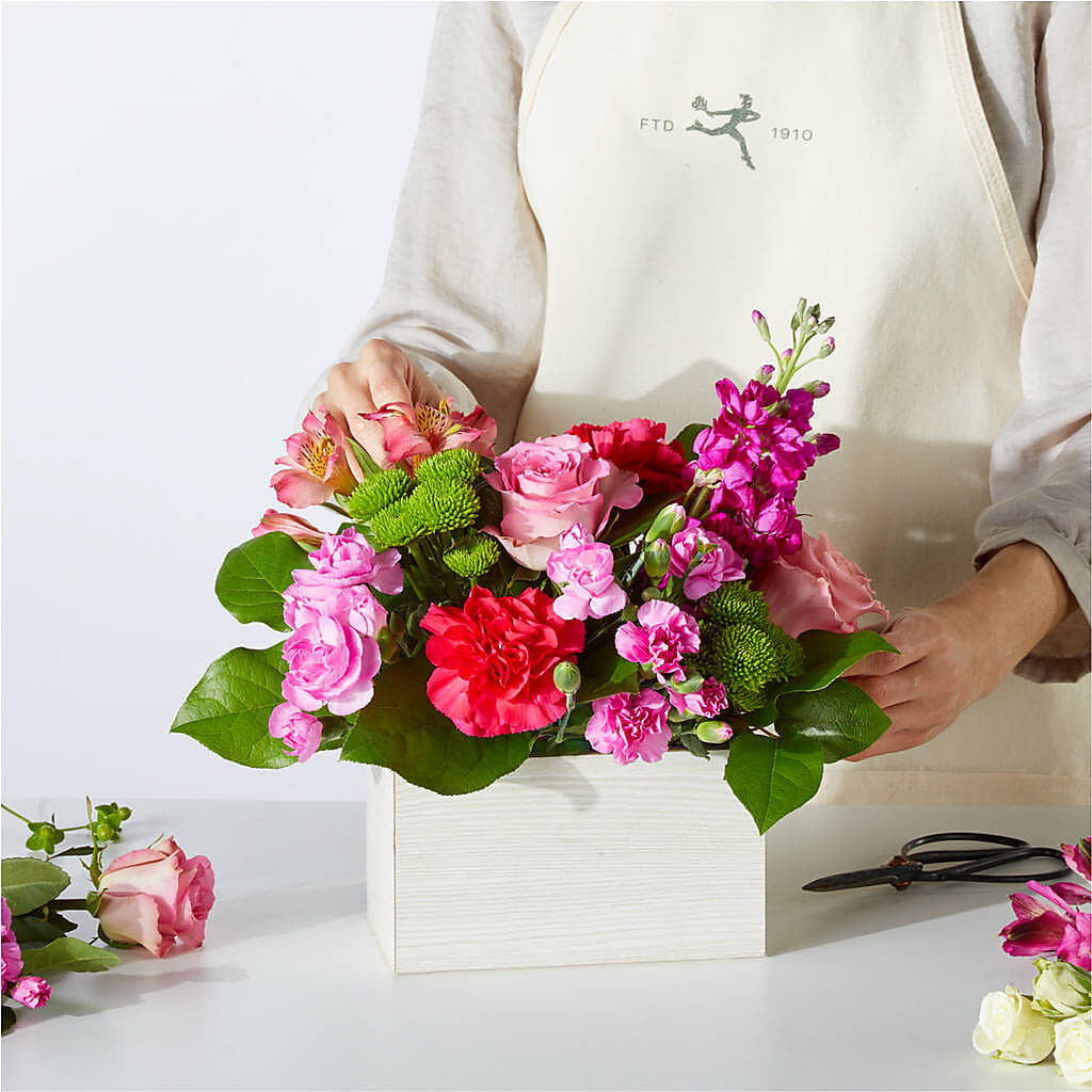 Sweetberry Box – A Florist Original –  Enid Floral And Gifts, Enid OK