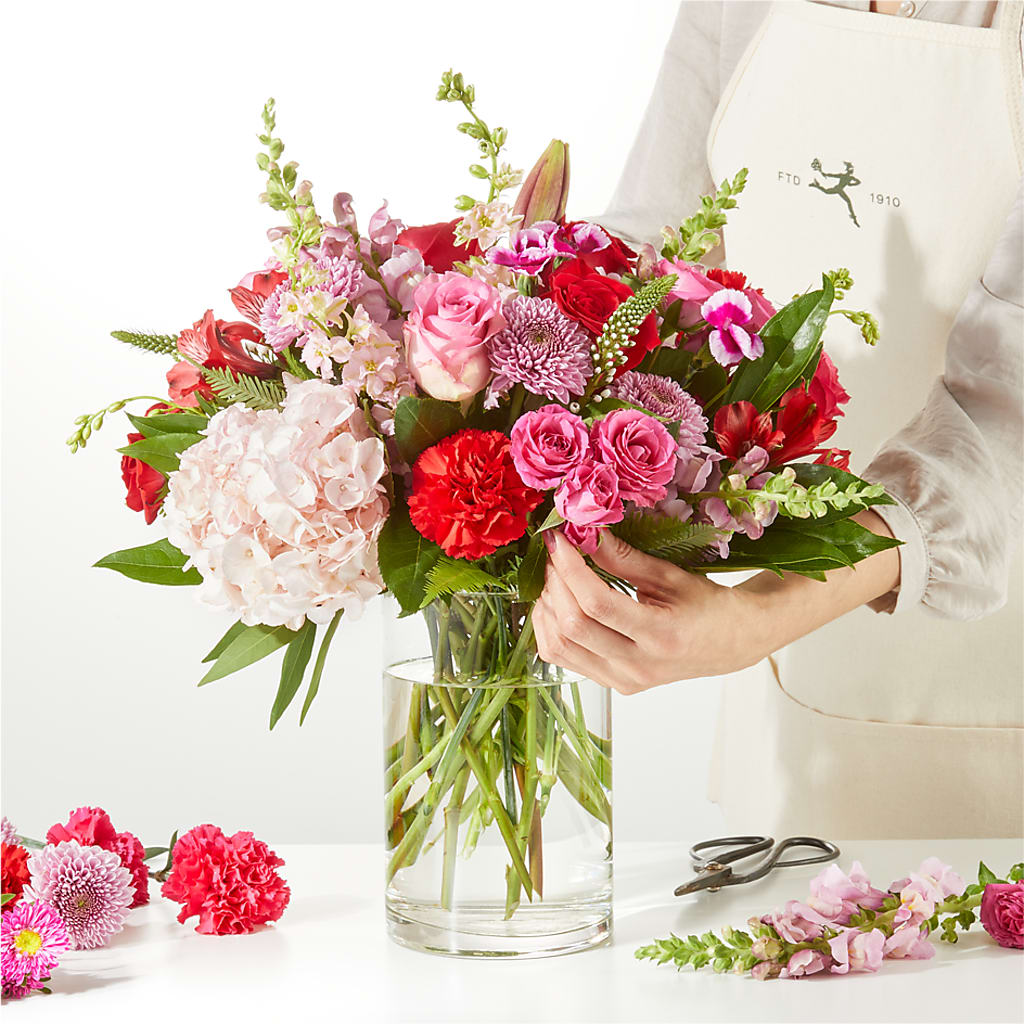 Swooning Over You - A Luxury Florist Original –  Enid Floral And Gifts, Enid OK